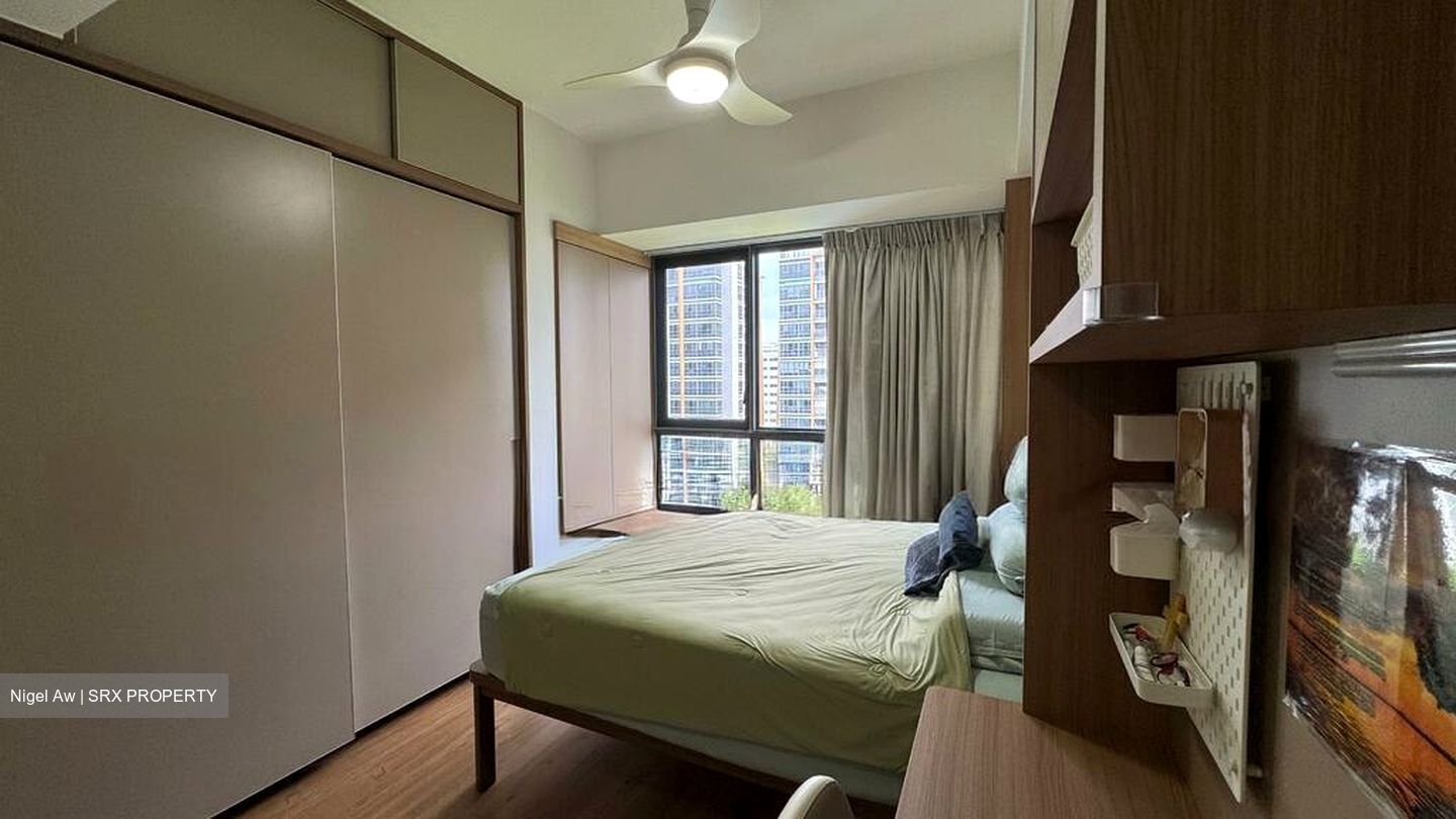 Pasir Ris Central Residences (D18), Condominium #533705851